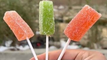 Sugary Popsicle Adventure - Sweet Colors and Cool Treat Fun for Kids