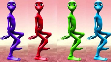 Green and Blue Alien Friends - The Funniest Space Call Ever for Kids